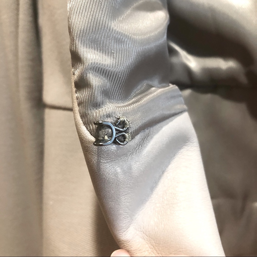 🥳 HOST PICK 🥳 HALSTON HERITAGE BLAZER W/ LAMBSKIN LEATHER DETAIL - Picture 11 of 14